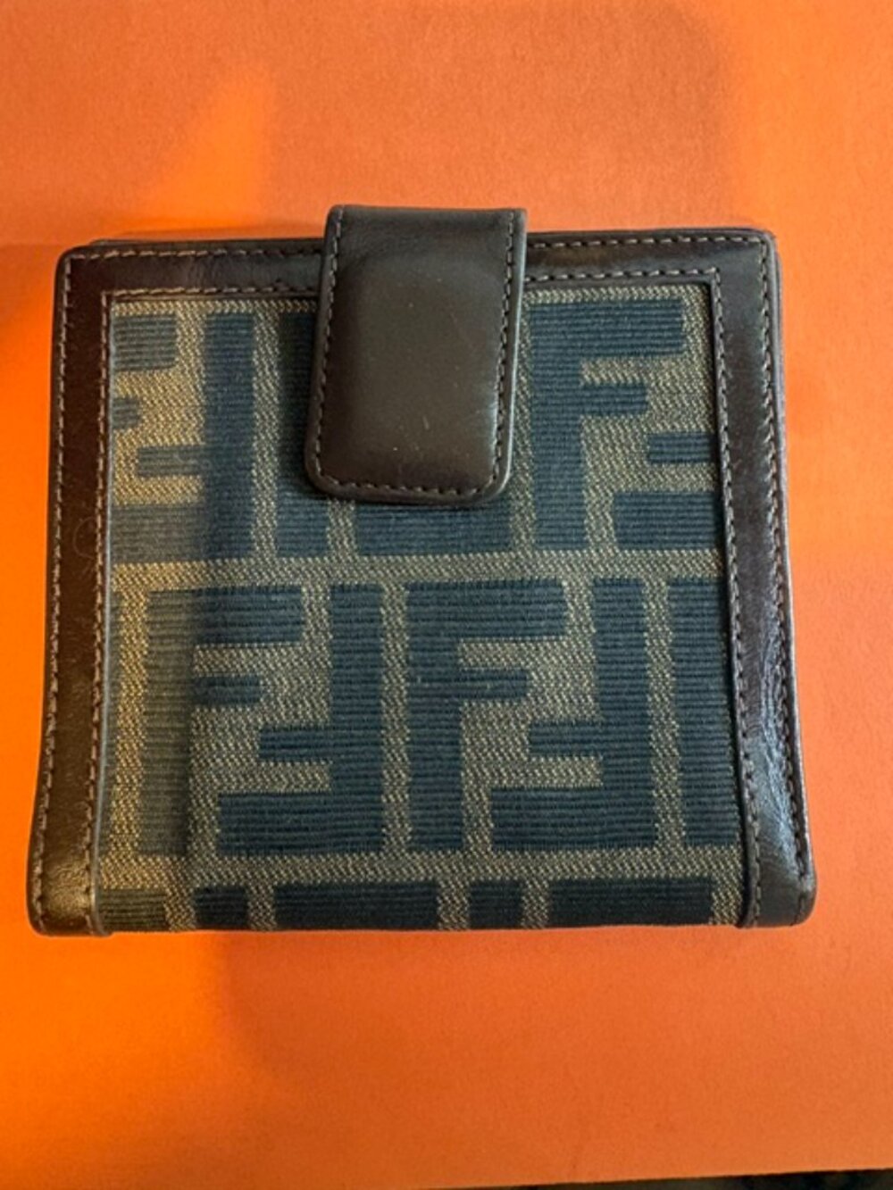 Fendi Wallet - Picture 2 of 4